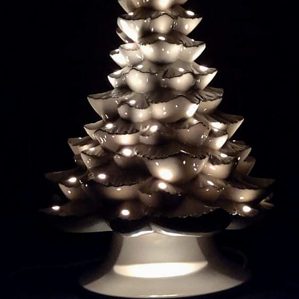 Arnels Ceramic Christmas Tree